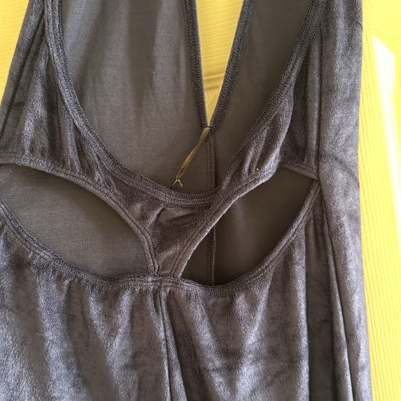 AMOR MIA Iman Midnight Velvet Jumpsuit - Picture 4 of 9